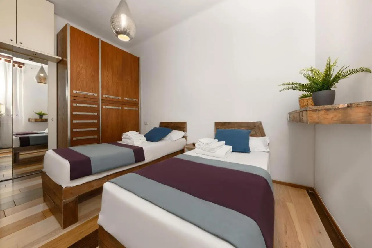Isola Centrale Fs Apartment - 150 M Metro Marche Milan Italy