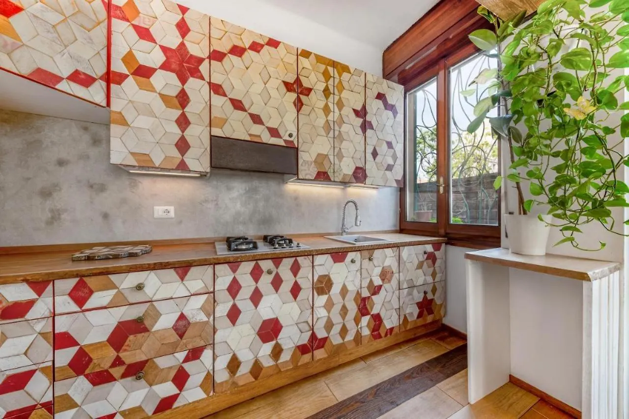 Isola Centrale Fs Apartment - 150 M Metro Marche Milan 0*,
